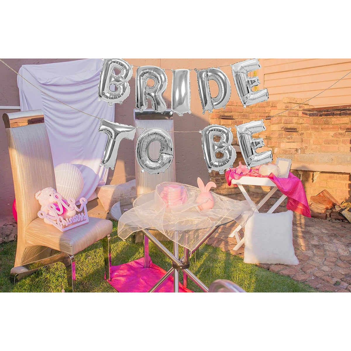 Set Baloane Bride To Be, Litere Party Din Folie Metalizata, Umflare Cu Aer Sau Heliu, Pai Inclus, Aluminiu, Inaltime 40 cm, Argintiu