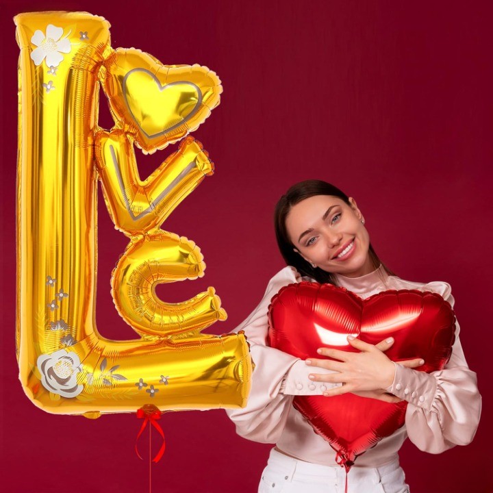 Balon din Folie Metalizata, Model Love, Figurina Tematica Iubire, Umflare Aer sau Heliu, Aluminiu, include Pai, 110x64 cm, Galben