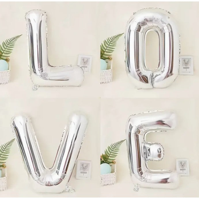Set 4 Baloane Litere Love din Folie Metalizata, Decoratiune Iubire si Aniversari, Umflare Aer sau Heliu, Argintiu, 80 cm
