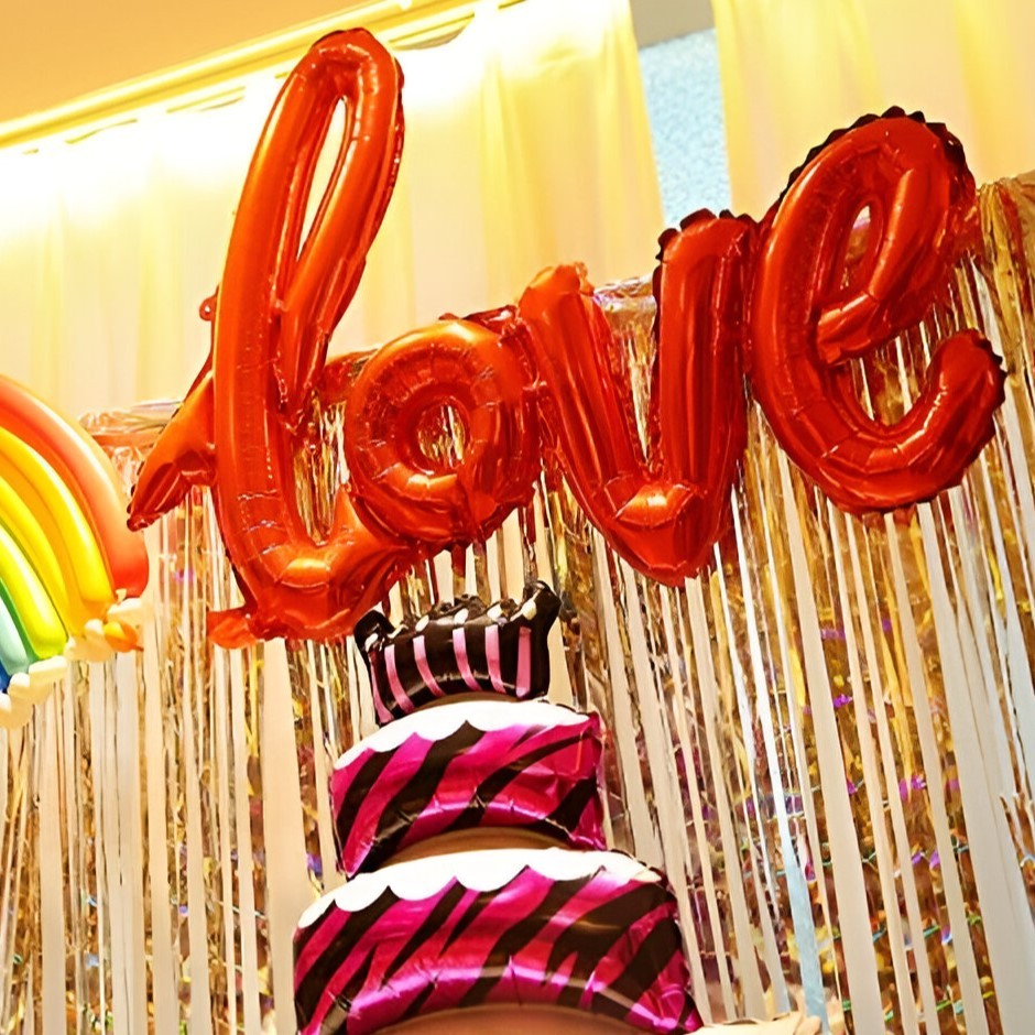 Set Baloane Love din Folie Metalizata, Model Scris de Mana, Decor Ziua Indragostitilor, Umflare Aer sau Heliu, include Pai, Rosu, 102x65 cm