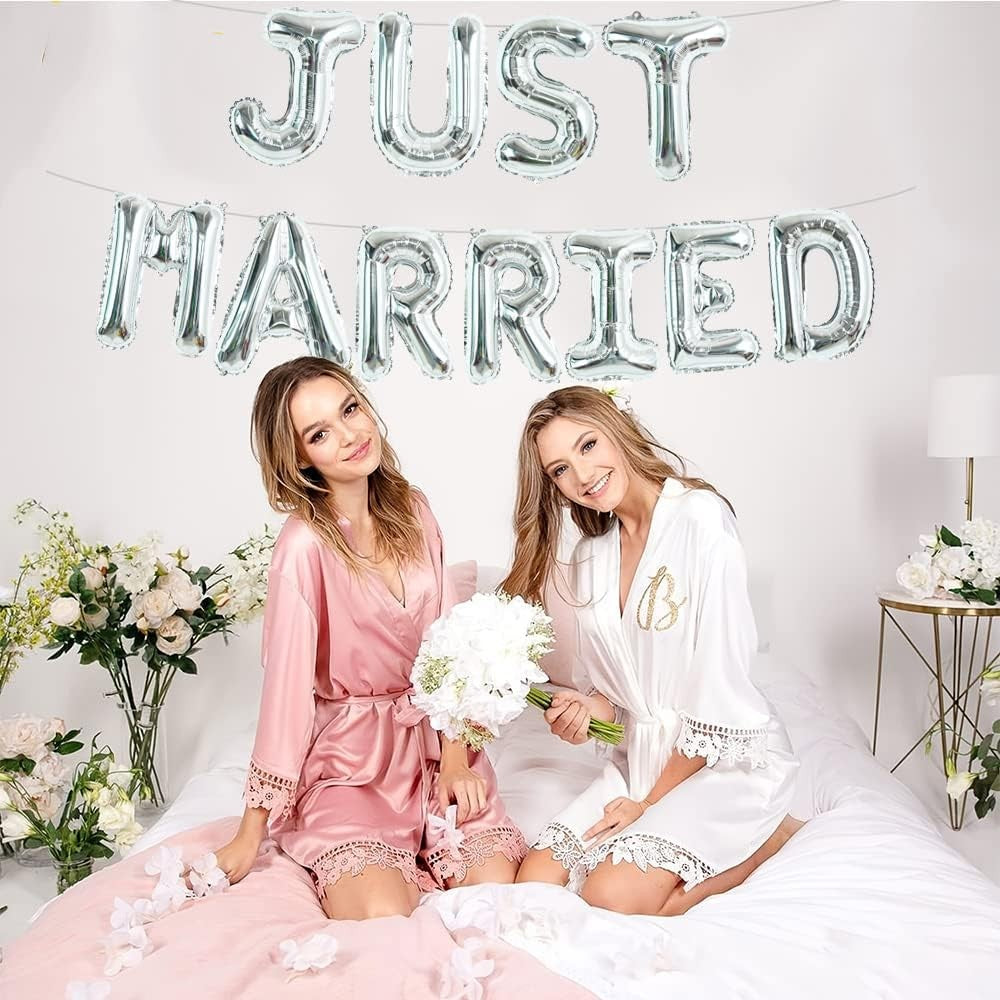 Set Baloane Just Married, Litere din Folie Metalizata pentru Nunta si Party, Kit Complet cu Pai, Ata si Adeziv, 40 cm, Argintiu