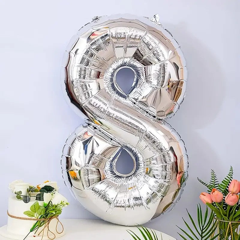 Balon Din Folie Aluminiu Cifra 8, Umflare Aer Sau Heliu, Cu Agatatoare Si Pai Inclus, Argintiu, 81 cm