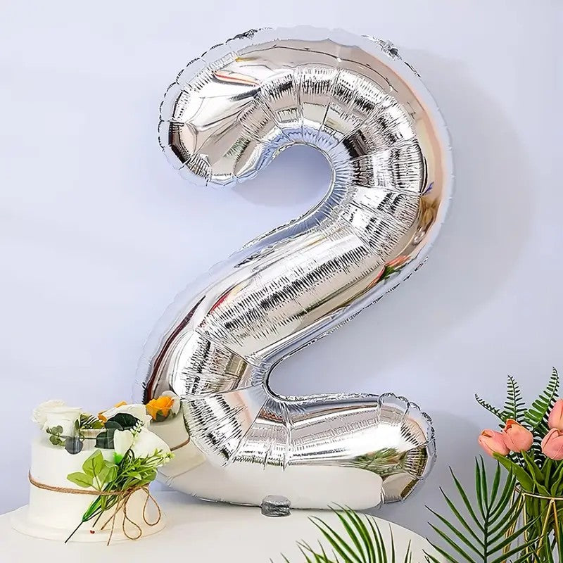 Balon Cifra 2 Aniversar, Balon din Folie de Aluminiu pentru Aer sau Heliu, 81 cm, Argintiu