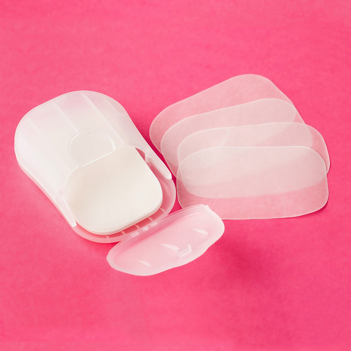 Sapun de Unica Folosinta sub Forma de Foite, Mini Cutie Portabila pentru Calatorii si Camping, Material Biodegradabil, 20 Bucati, Alb