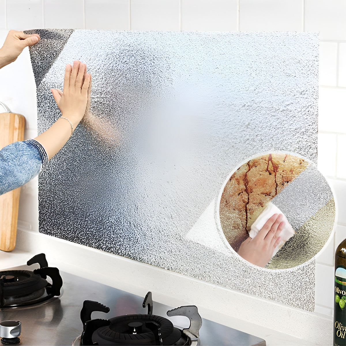 Autocolant Bucătărie Rezistent la Ulei și Temperaturi Înalte, Folie de Aluminiu Autoadezivă, Protecție Impermeabilă pentru Dulapuri și Blat, Material Termorezistent, Argintiu, 60 cm x 10 m