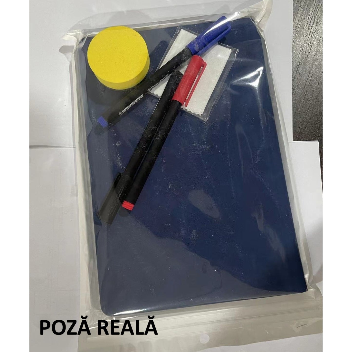 Set Agenda A5 Reutilizabila, Pagini Tip Tabla cu Stergere Uscata, Coperta Piele Ecologica, Include 3 Markere, Burete si Laveta, 24 x 16.5 cm, Albastru