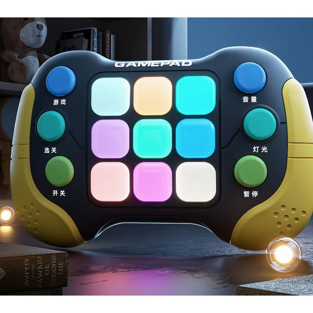 Consola Interactiva Pop It, Jucarie Educativa cu 5 Moduri de Joc si 600 Niveluri, 6 Butoane Functionale, Efecte Sonore si Lumini RGB, Material ABS, Galben/Negru, +3 Ani