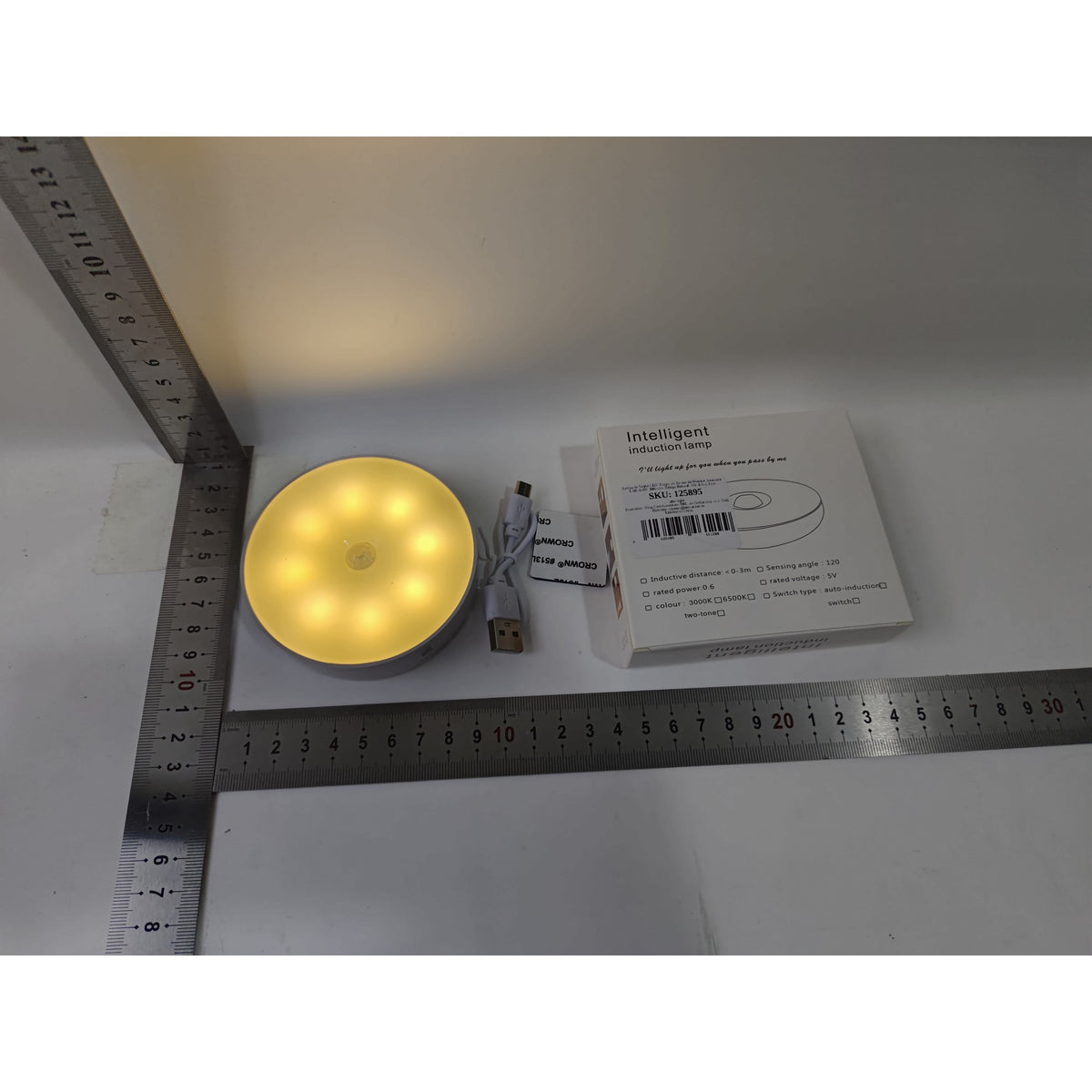Lampa de Veghe LED cu Senzor de Miscare si Lumina, Incarcare USB, Magnet Incorporat, Acumulator 300mAh, 0.6W, Design Rotund, Alb, 8.5x2.3 cm