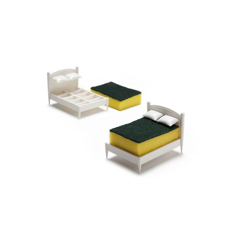 Suport de Scurgere pentru Burete si Sarma, Organizator Chiuveta cu Design in Forma de Pat, Material ABS Ecologic, 11 x 7.2 x 8.2 cm, Alb