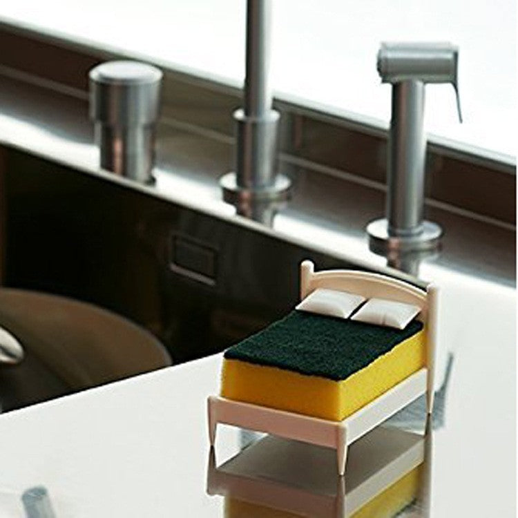 Suport de Scurgere pentru Burete si Sarma, Organizator Chiuveta cu Design in Forma de Pat, Material ABS Ecologic, 11 x 7.2 x 8.2 cm, Alb
