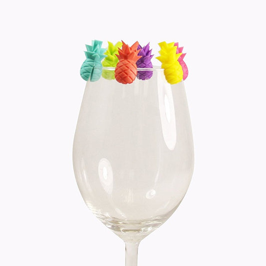 Set 6 Marcaje Pahare si Identificatoare Cocktail, Model Ananas, Silicon Ecologic, Multicolor, 2.7 cm