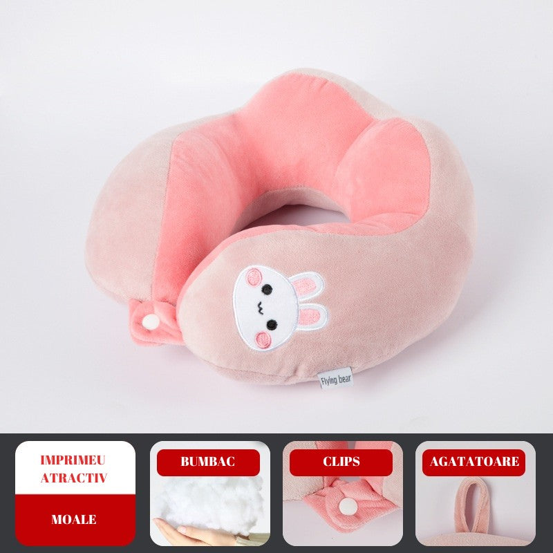 Perna de Calatorie pentru Gat si Cap, Suport Cervical cu Prindere prin Capse, Model Brodat Iepure, Umplutura Bumbac, 28x28x10 cm, Roz