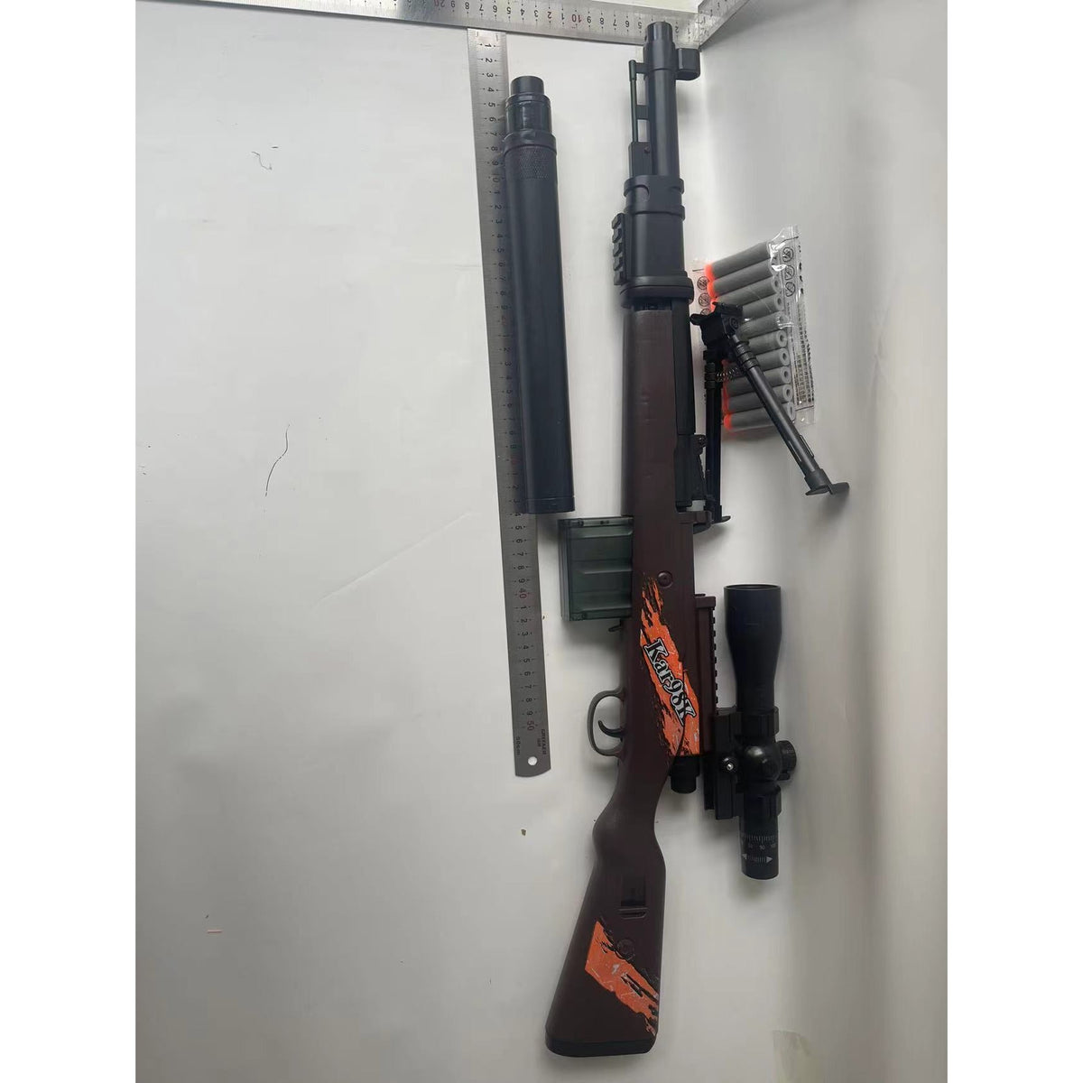 Pusca de Jucarie 98K Ultrarealista, Actionare Manuala cu Luneta, Sniper pentru Copii si Adolescenti, Plastic, 103 cm, include 10 Proiectile Spuma si 5 Cartuse, 14 ani+, Maro