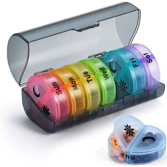 Organizator Medicamente 7 Zile, Cutie Depozitare Pastile cu 14 Compartimente Detasabile AM/PM, Suport Portabil pentru Vitamine si Suplimente, Plastic Fara BPA, Multicolor cu Suport Negru, 17.5x11x9.5 cm