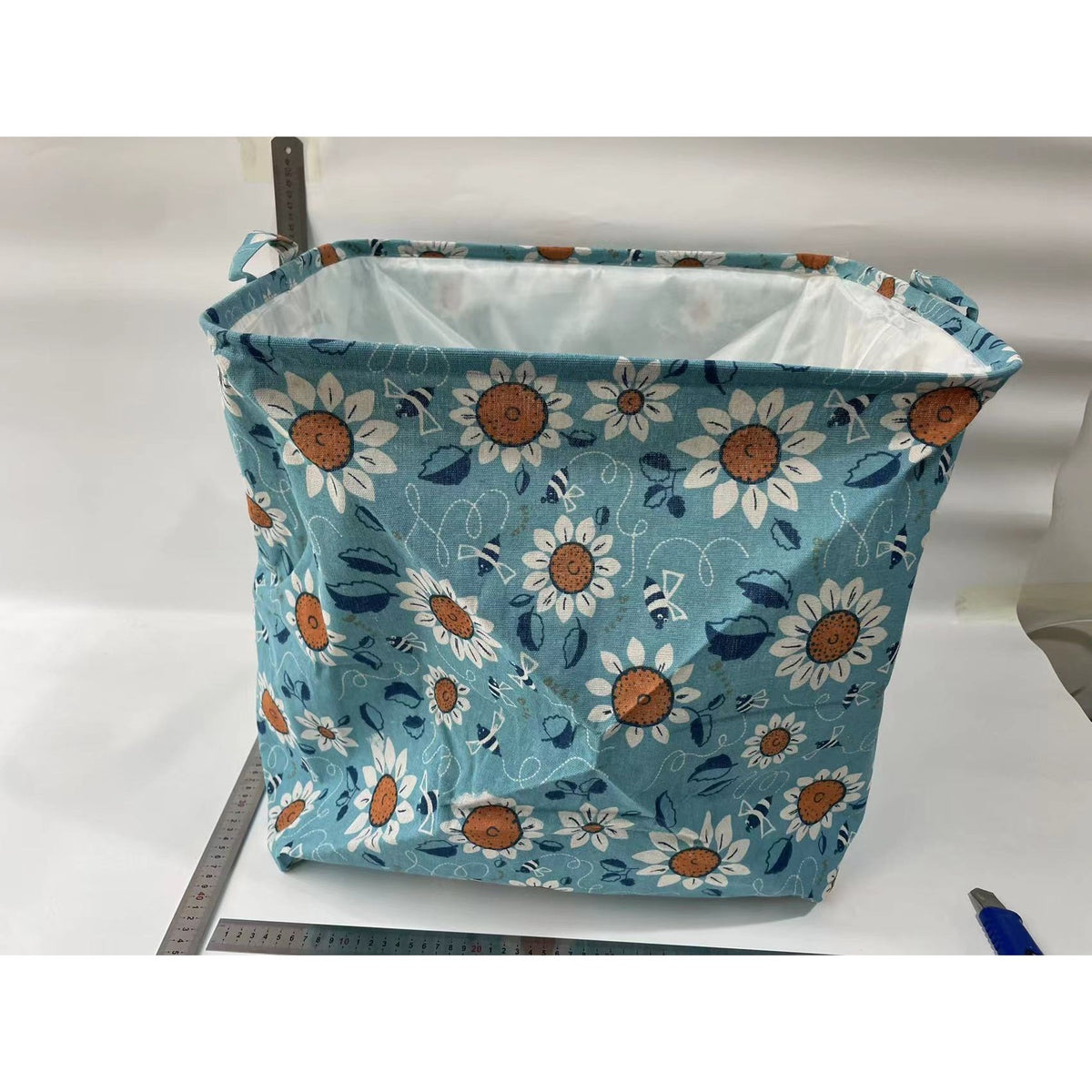 Cos Depozitare Haine si Jucarii, Capac cu Snur, Bumbac Impermeabil, 175 L, 50 x 50 x 70 cm, Albastru Deschis cu Imprimeu Flori