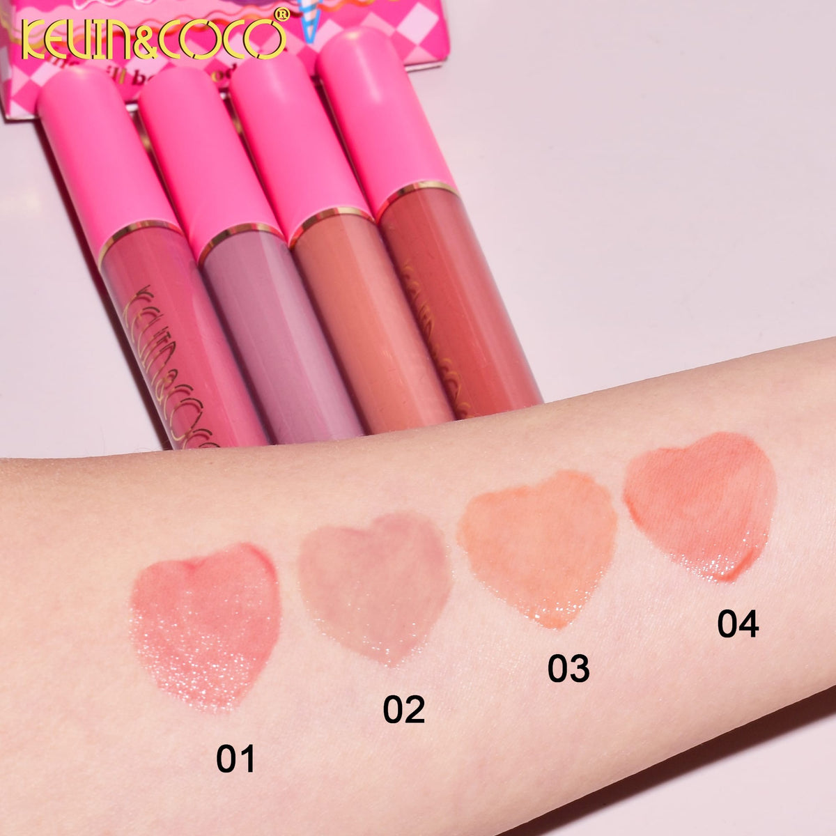 Kevin & Coco Set de Buze Cloud Bubble, 4 Gloss-uri de Buze cu Aspect Catifelat si Lucios, Textura Hidratanta, Cruelty-Free, Nuante Roz si Nude, 4 x 1.7 ml