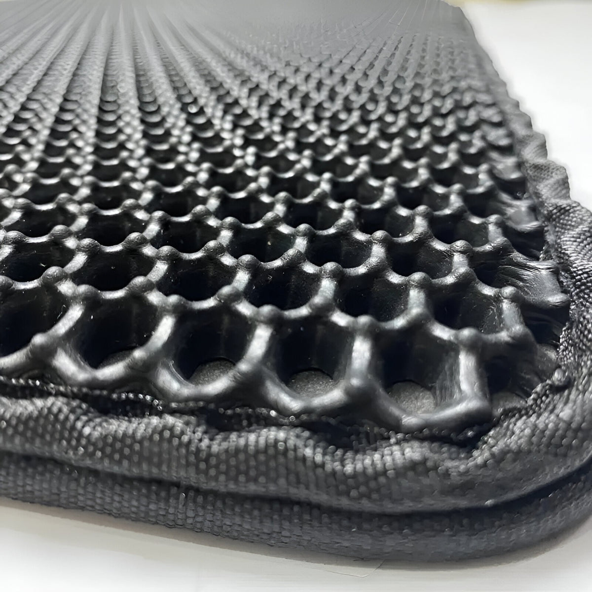 Covoraș Pentru Litieră Pisici, Colectare Nisip Cu Două Straturi Tip Fagure, Rezistent La Apă Și Urină, Antiderapant, Material EVA Fără BPA, 40x50 cm, Negru