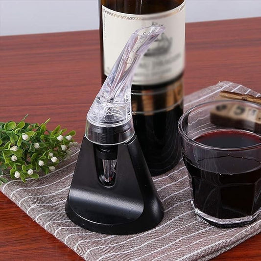 Aerator si Turnator de Vin 2in1, Decantor Instant cu Sistem de Aerare, Dispozitiv Anti-Picurare Fara Scurgere, Acril si Silicon, 18x10x8 cm, Negru