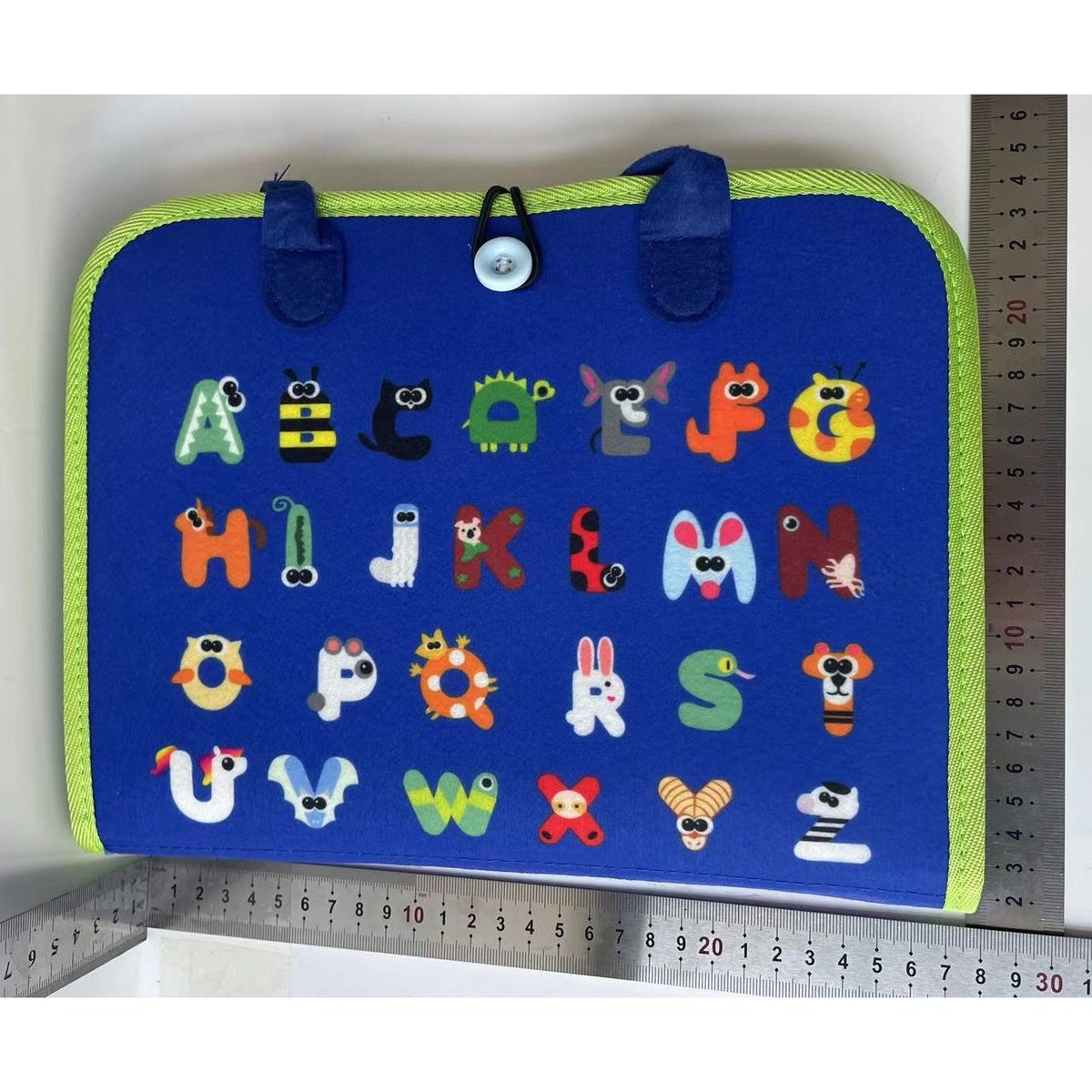 Carte Senzoriala Educativa Montessori pentru Dezvoltare Abilitati Motorii si Invatare Alfabet, 15 Activitati Interactive din Fetru Moale, 3 Pagini, 28x25x4 cm, Albastru