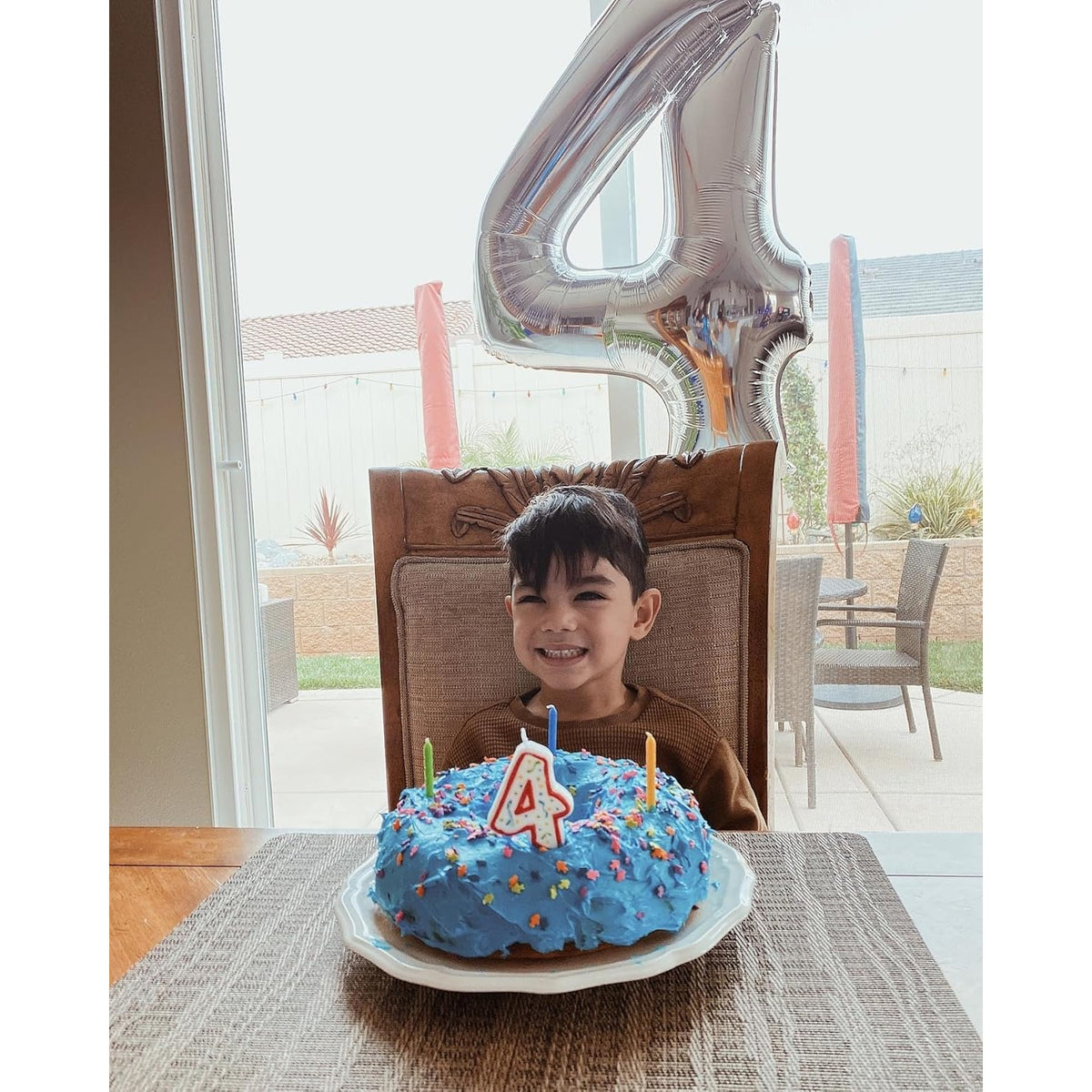 Balon Aniversar Cifra 4, Figurina din Folie Metalizata, Umflare Aer sau Heliu, Pai Inclus, 40 cm, Argintiu