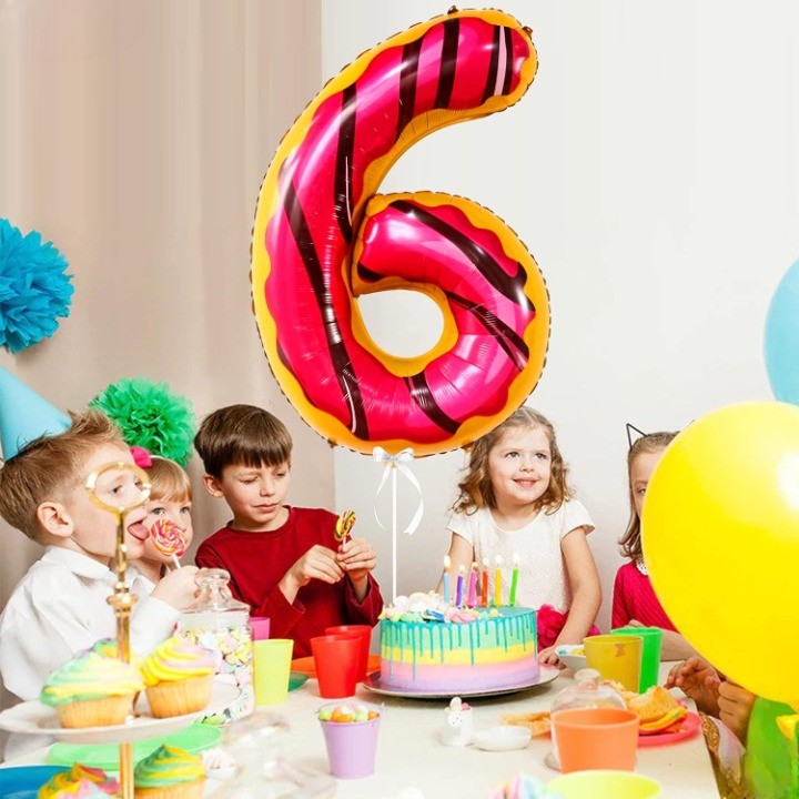 Balon Aniversar Cifra 6, Figurina din Folie Metalizata, Imprimeu Gogosi Candy Bar, Umflare Aer sau Heliu, 100 cm, Multicolor