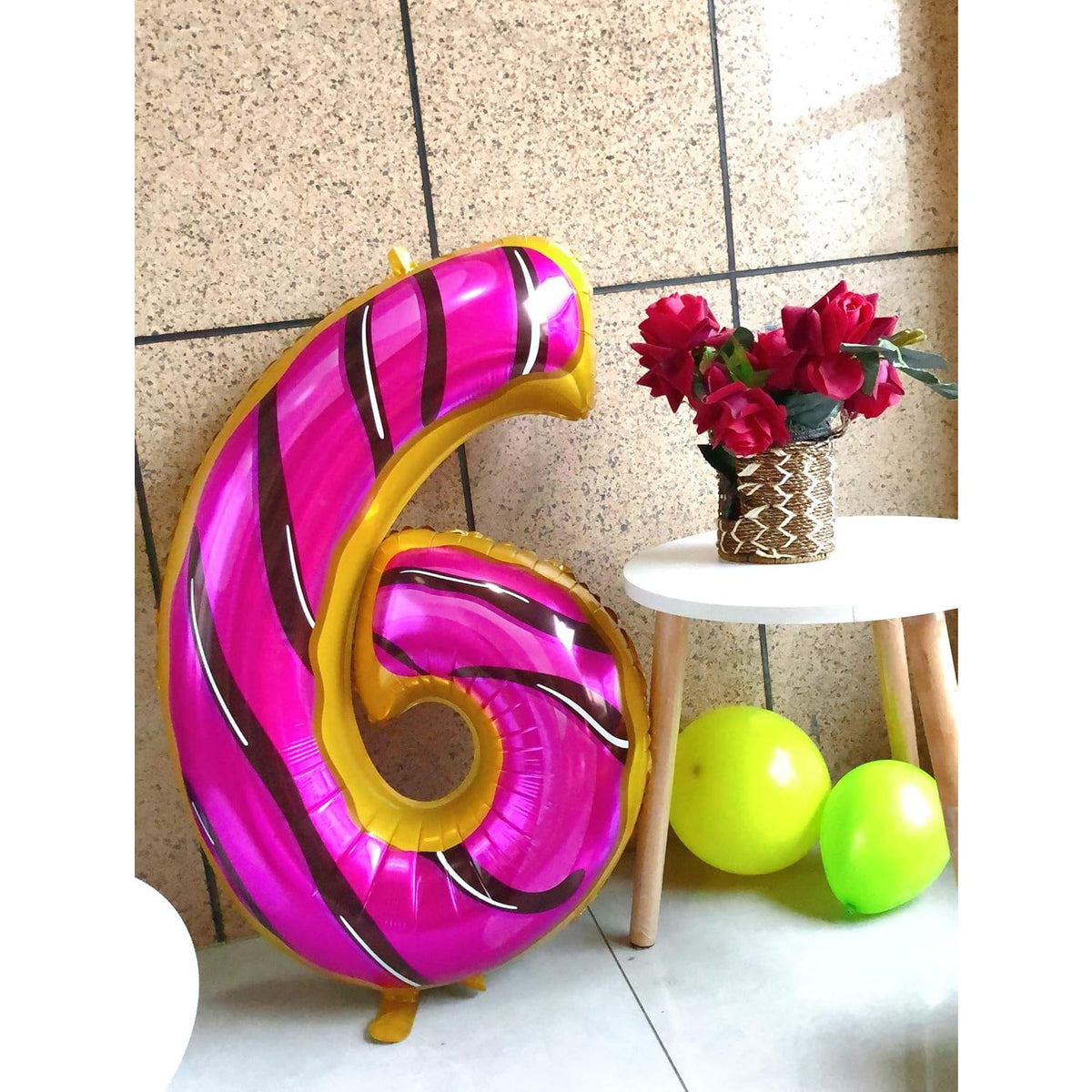 Balon Aniversar Cifra 6, Figurina din Folie Metalizata, Imprimeu Gogosi Candy Bar, Umflare Aer sau Heliu, 100 cm, Multicolor