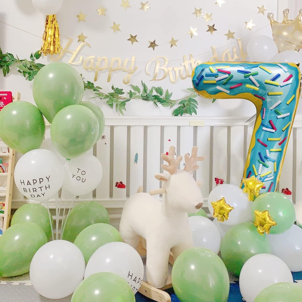 Balon Aniversar Cifra 7, Figurina din Folie Metalizata, Imprimeu Gogosi Candy Bar, Umflare Aer sau Heliu, Inaltime 100 cm, Multicolor