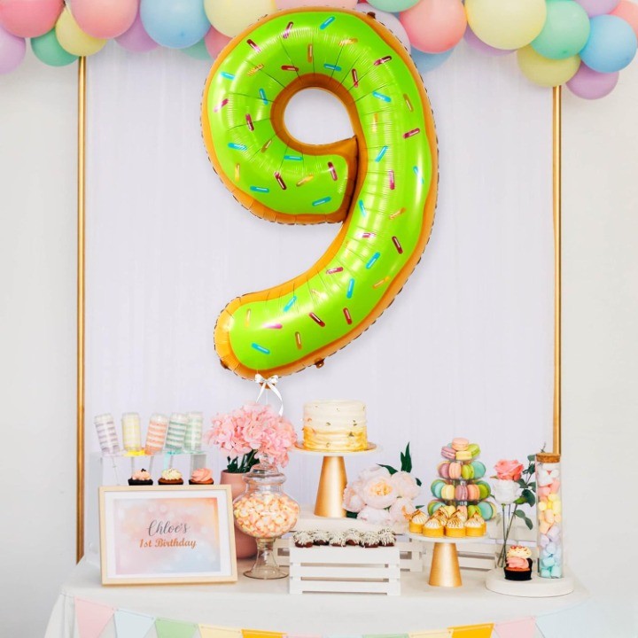 Balon Cifra 9 Aniversar, Figurina Gigant cu Imprimeu Gogosi, Folie Metalizata Rezistenta, Umflare Aer sau Heliu, Pai Inclus, 100 cm, Multicolor