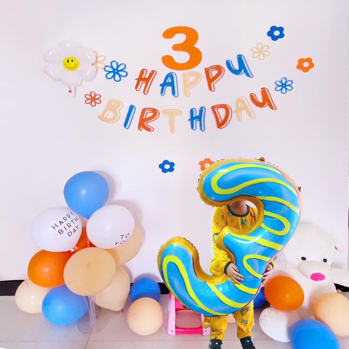 Balon Aniversar Cifra 3, Figurina Gigant din Folie Metalizata, Imprimeu Gogosi, Umflare Aer sau Heliu, 100 cm, Multicolor