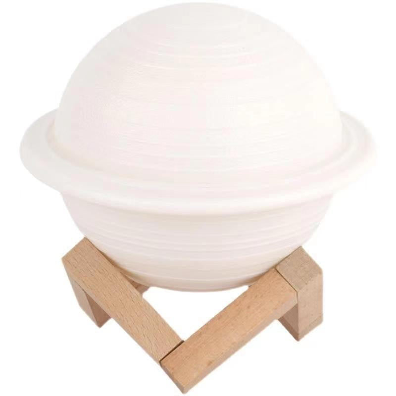 Lampa de Veghe, Model Planeta Saturn 3D, Lumina Alb Cald, Rasina si Suport Plastic, Alimentare Baterii, 13 cm, Alb