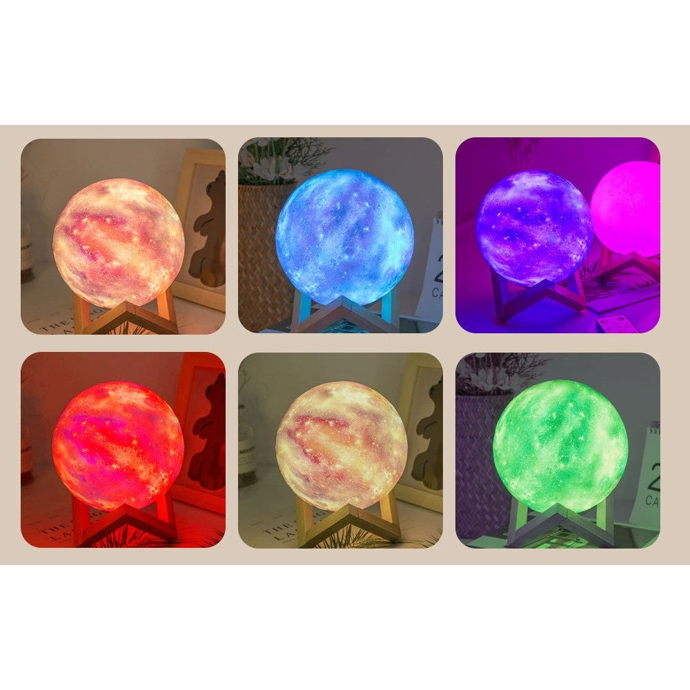 Lampa De Veghe Moon Light 3D In Forma De Luna Cu Stele, Iluminare 7 Culori, Stand Din Lemn, Alimentare Baterii, 15 cm