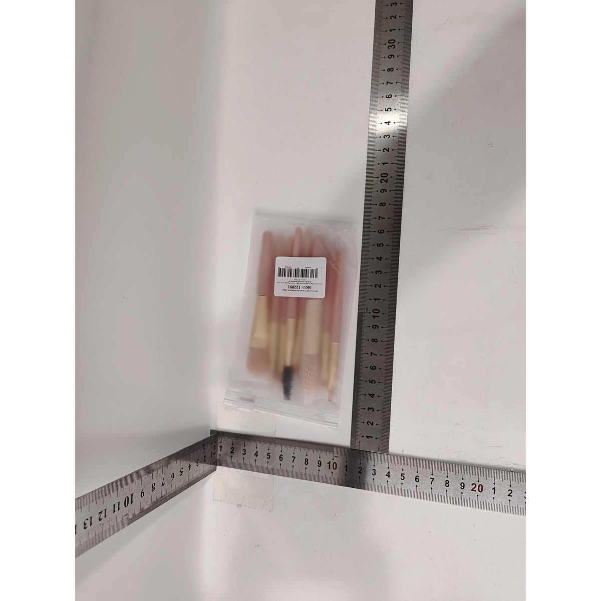 Set 8 Pensule Machiaj Mini Portabile, Kit Profesional pentru Ochi si Fata, Peri Moi din Silicon si Maner Plastic, Roz