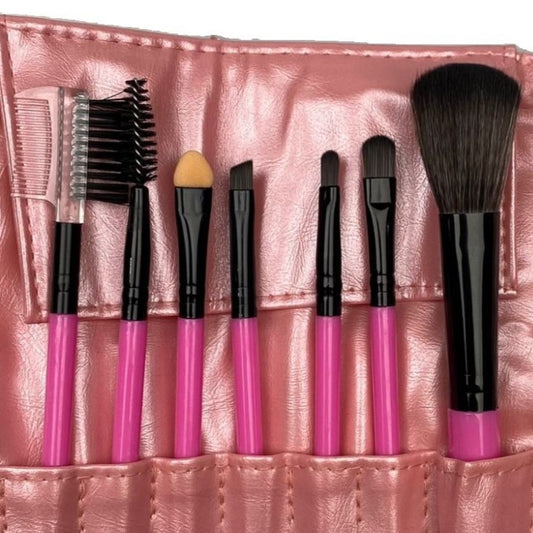 Set Portabil 7 Pensule de Machiaj, Kit Complet pentru Ochi si Fata, Peri Moi din Silicon, Maner Plastic, Husa de Depozitare Inclusa, Crem Roz