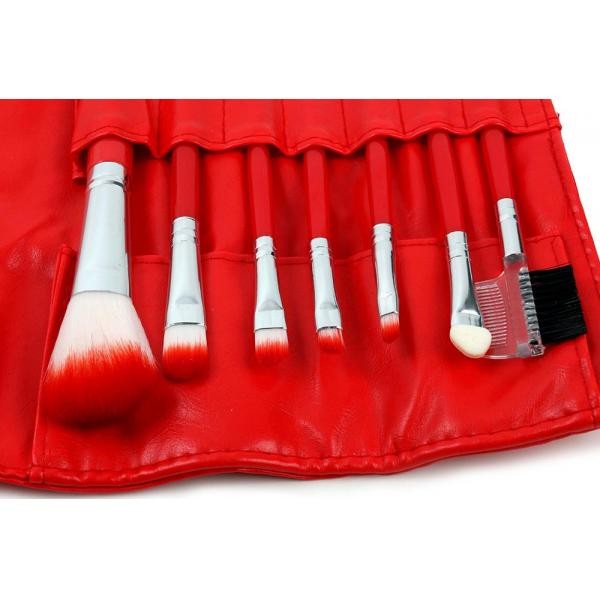 Set 7 Pensule Machiaj Portabile, Pensule Profesionale pentru Pudra si Fard, Maner Plastic si Silicon Moale, Husa de Protectie Inclusa, Rosu