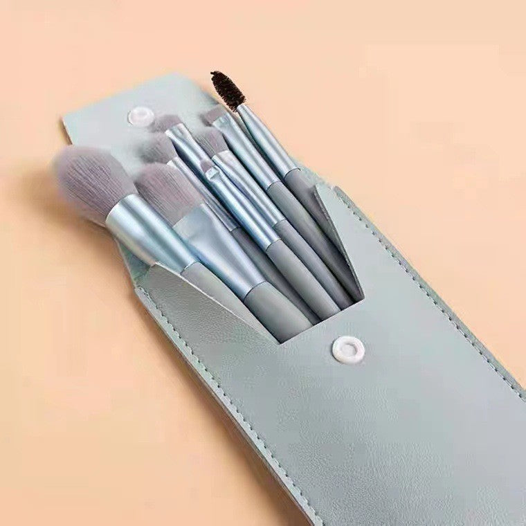 Set 8 Pensule Machiaj Mini Portabile, Kit Profesional pentru Ochi si Fata, Maner Plastic si Peri Moi, cu Husa de Depozitare, Albastru