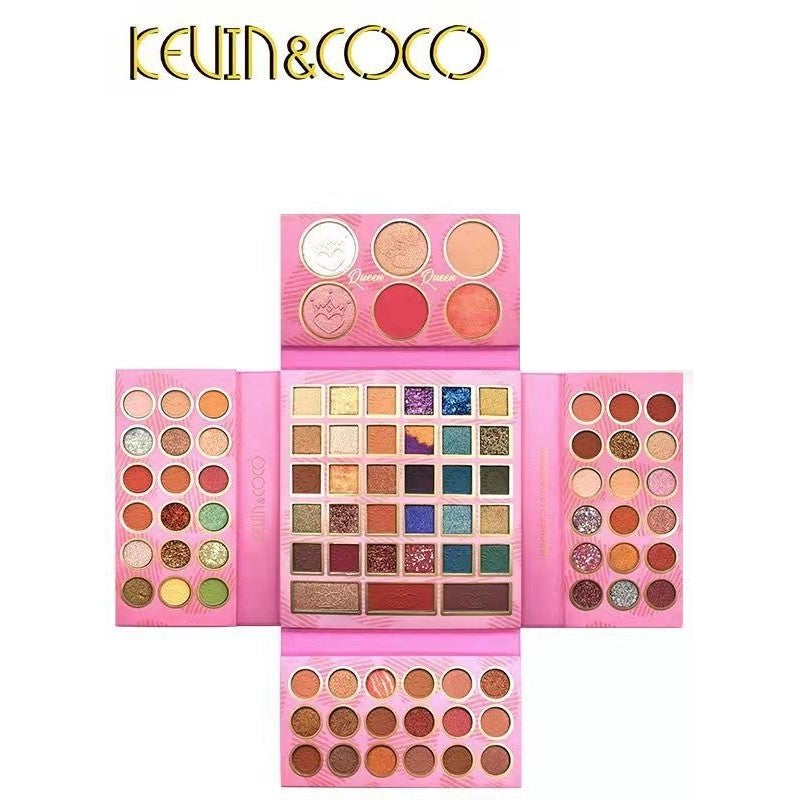 Kevin&Coco Trusa Machiaj Completa, Paleta Farduri Pleoape, Iluminator si Blush, Textura Mata si Sidefata, 93 Culori Pigmentate
