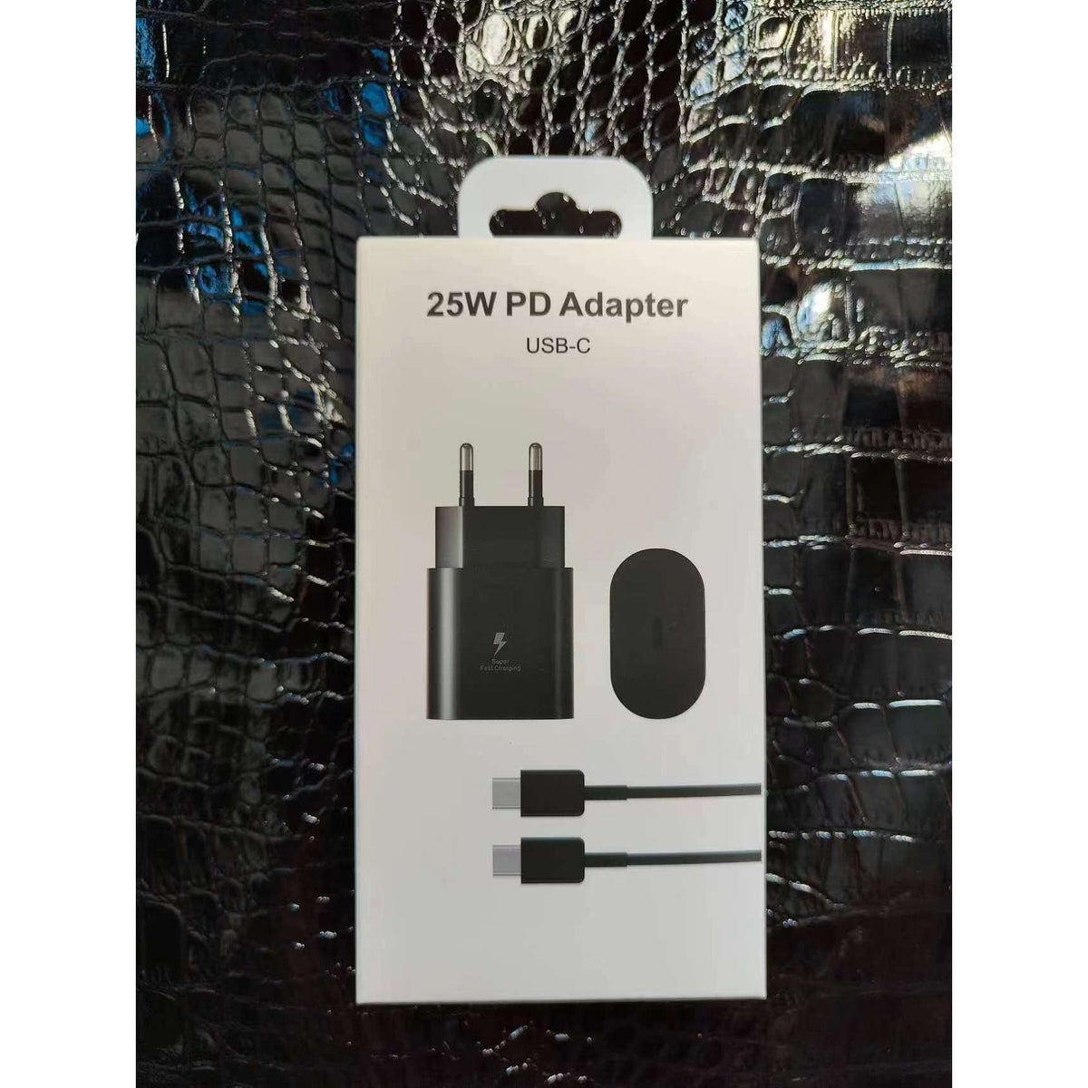 Incarcator Retea Universal, Fast Charging 25 W, Adaptor Priza USB-C si Cablu Date Type-C, Design Compact, Negru