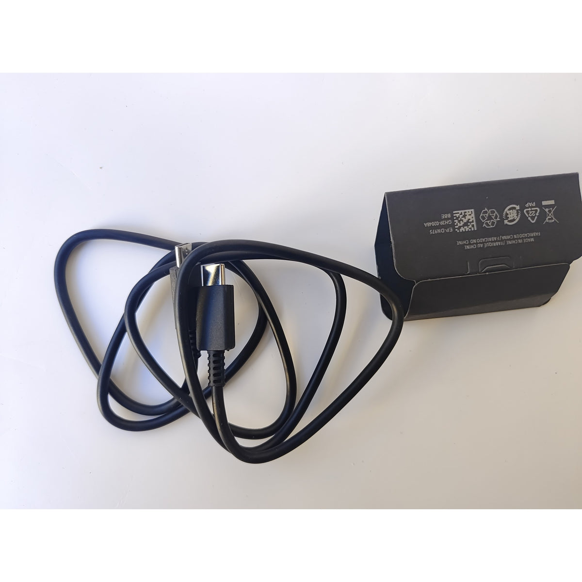 Cablu de Date si Incarcare Rapida USB Tip-C la USB Tip-C, Fast Charge 480 Mbps, Protectie Supratensiune, Invelis Textil Flexibil, 1 metru, Negru