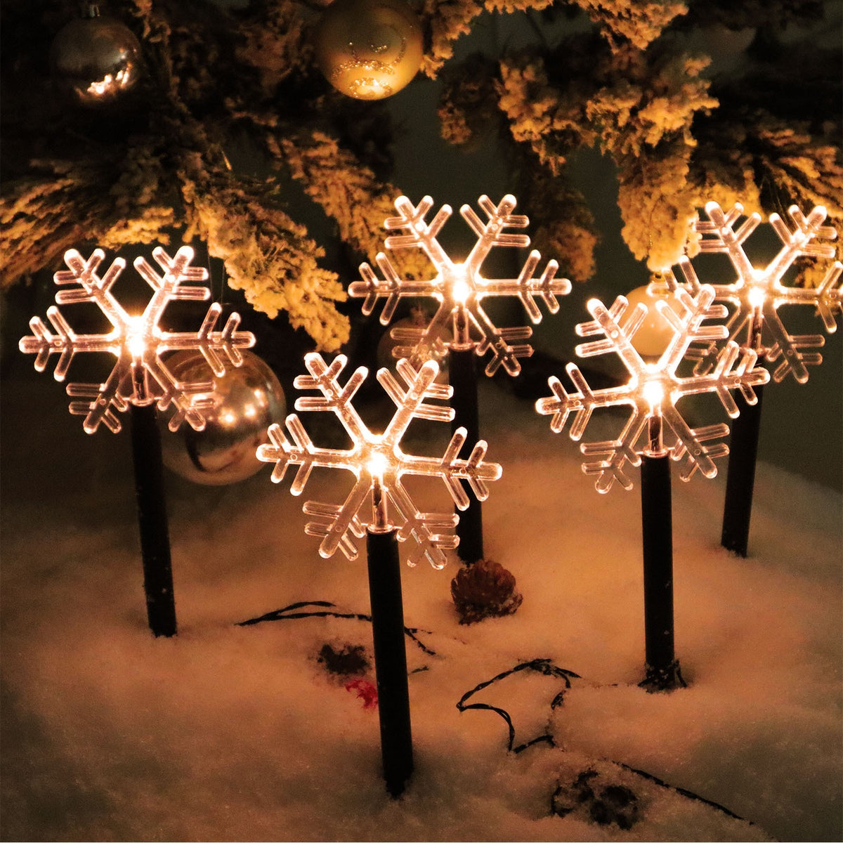 Set 5 Lampi LED de Gradina sub Forma de Fulg de Nea, Iluminat Decorativ de Exterior, Alimentare cu Baterii, Plastic, 35.5 cm, Alb Cald