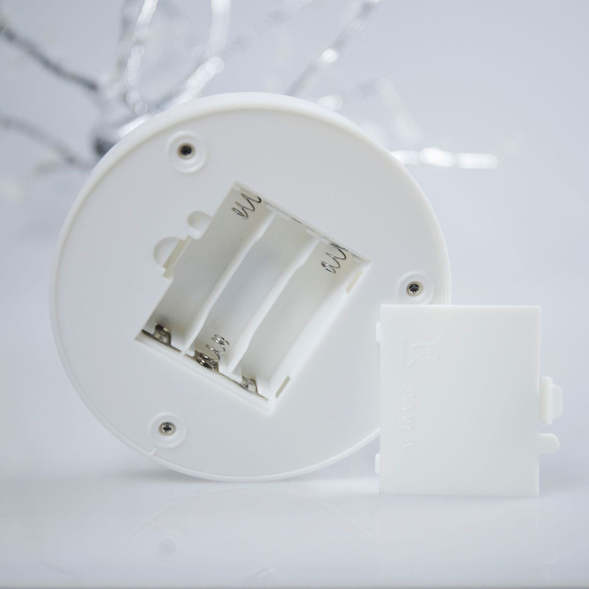 Lampa de Veghe LED Tip Copac din Sarma de Cupru, Iluminare Decorativa cu 108 LED-uri, Alimentare USB sau Baterii, Inaltime 50 cm, Lumina Alb Rece