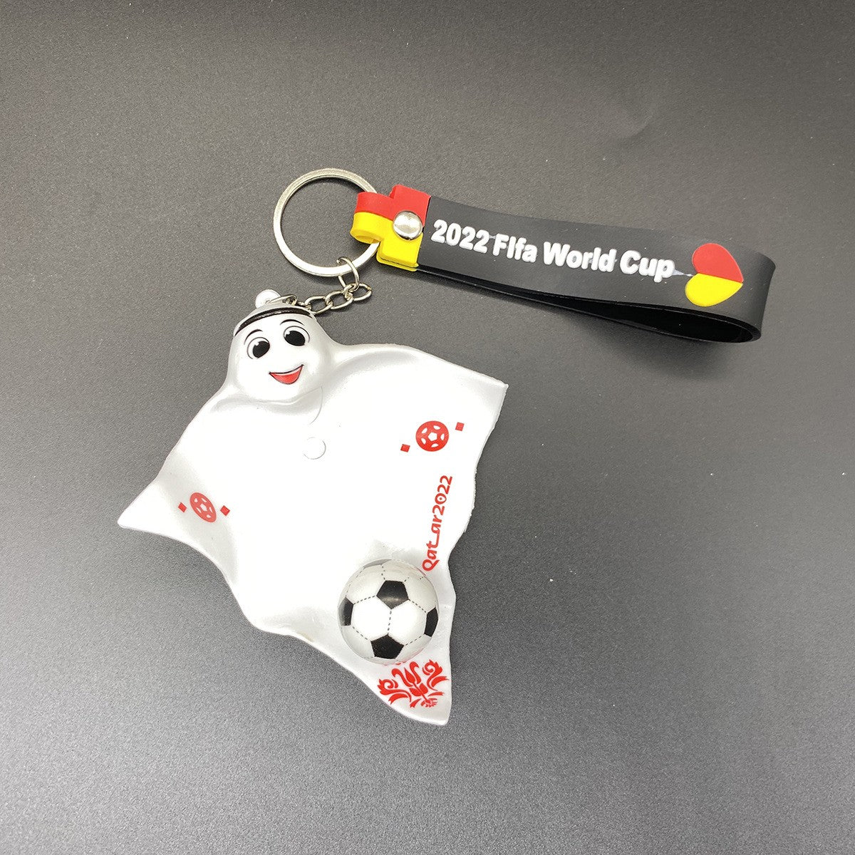 Breloc Mascota Fifa World Cup 2022, Pandantiv cu Lumini Led pentru Chei si Ghiozdan, Silicon si Metal, Marimea S, Multicolor