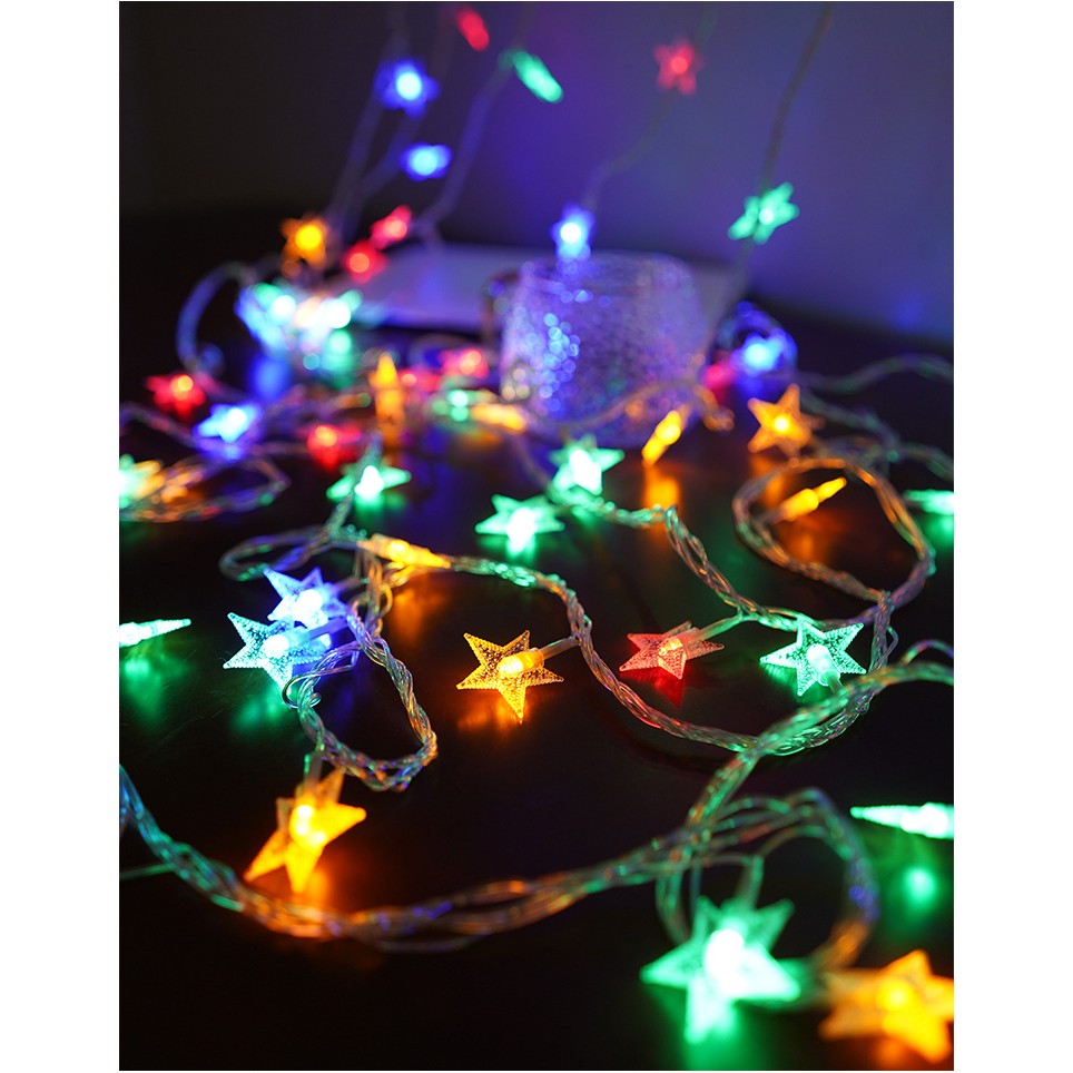 Instalatie Craciun cu 40 LED-uri tip Stea, Alimentare Baterii, Fir Transparent din Cupru, 6 m, Alb Cald