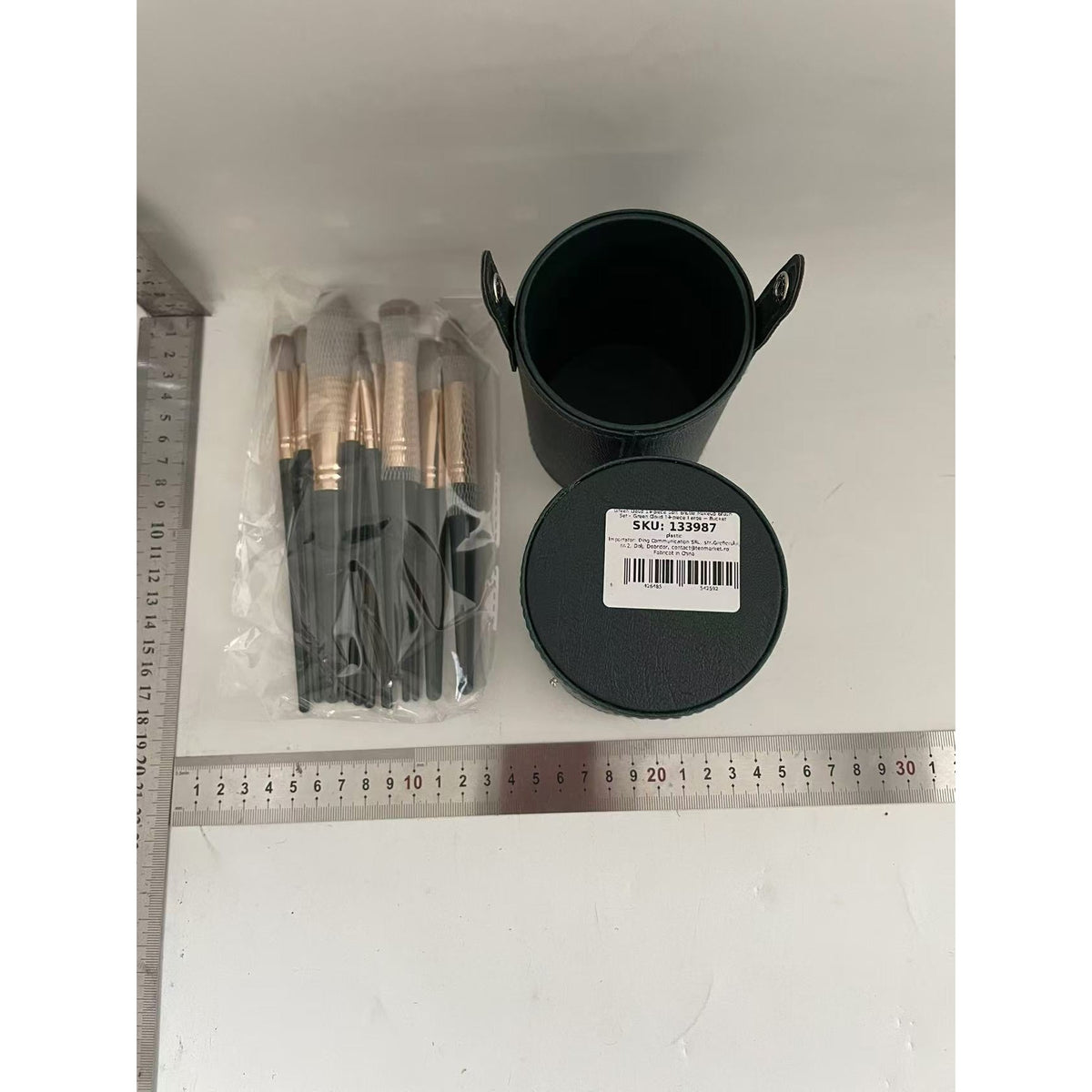 Set 14 Pensule Machiaj Profesionale cu Peri Moi, Kit Complet pentru Ten si Ochi, Suport de Depozitare Inclus, Verde, 15 Piese