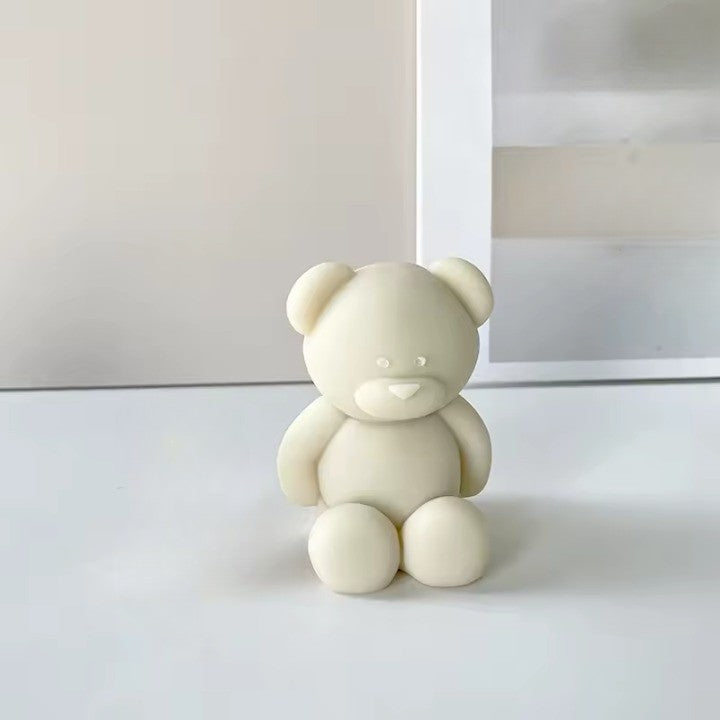 Lumanare Parfumata pentru Aromaterapie, Design Figurina Ursulet, Obiect Decorativ Interior, Ceara de Calitate, Alb, 5.5x3.6x4 cm