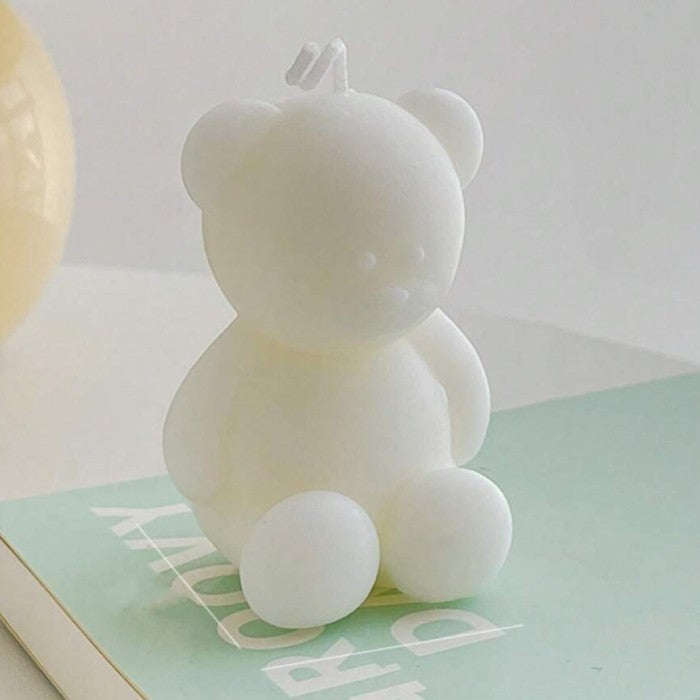 Lumanare Parfumata pentru Aromaterapie, Design Figurina Ursulet, Obiect Decorativ Interior, Ceara de Calitate, Alb, 5.5x3.6x4 cm