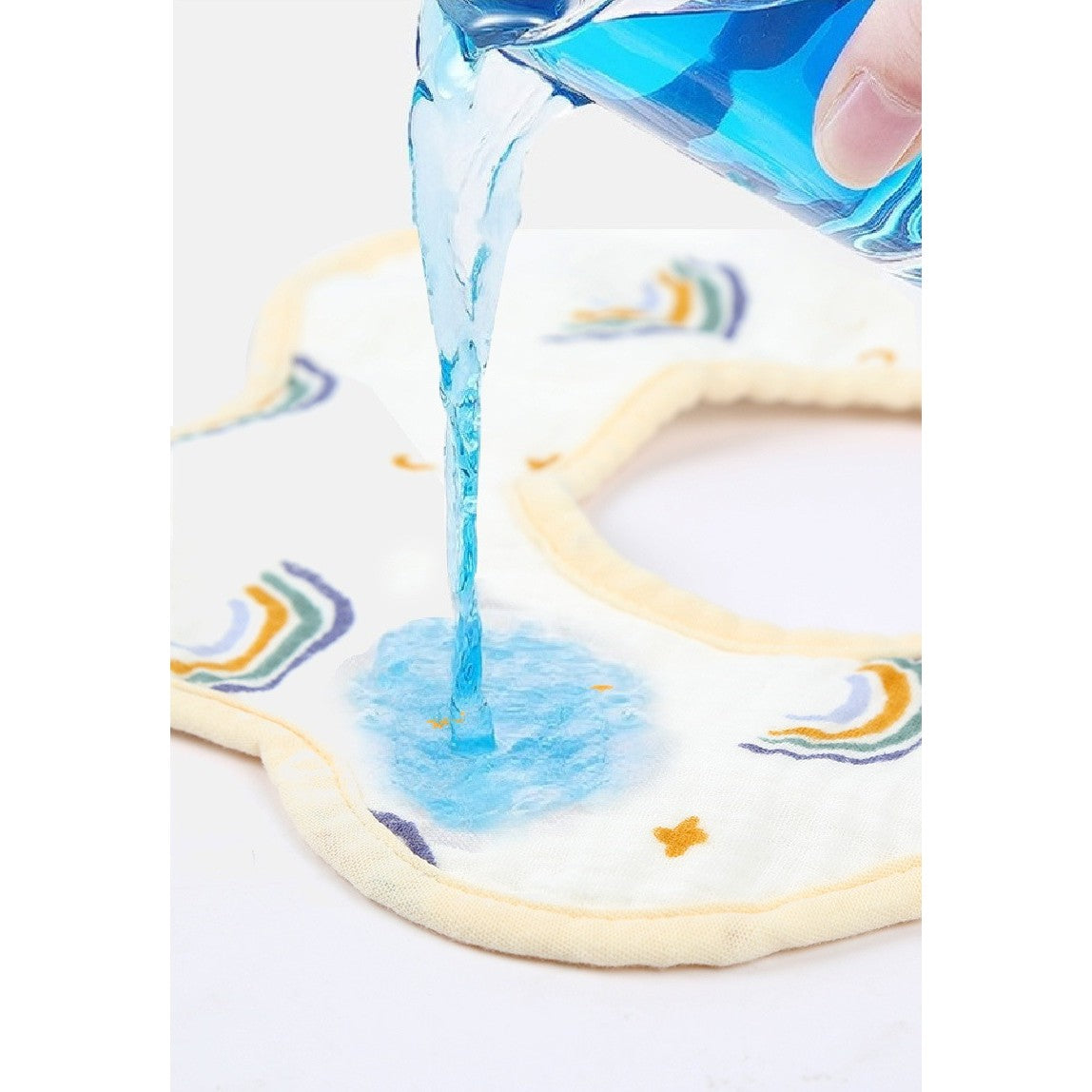 Baveta Tip Floare pentru Bebelusi, 8 Straturi Absorbante, Protectie Impermeabila cu Rotire 360 Grade, Bumbac 100%, Inchidere cu Capse, 0-12 Luni, 26 x 29 cm, Model Curcubeu, Alb