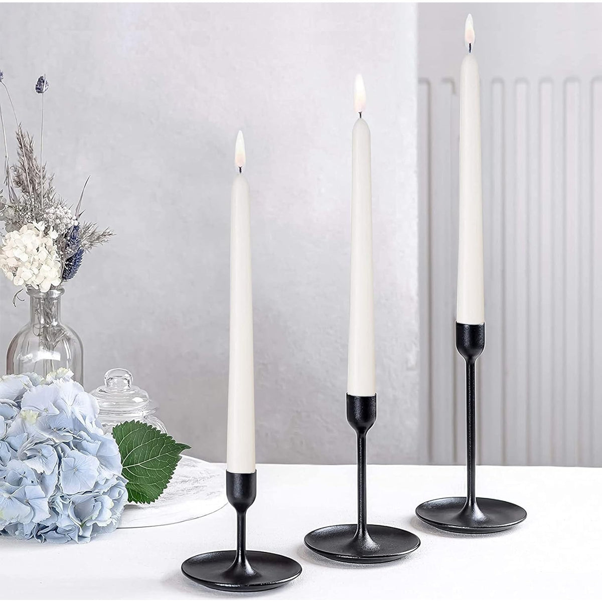 Set Lumânări Decorative pentru Masă, Fără Miros și Fum, Design Cilindric Antipicurare, Parafină de Înaltă Calitate, 2.2 x 25 cm, 4 Bucăți, Alb