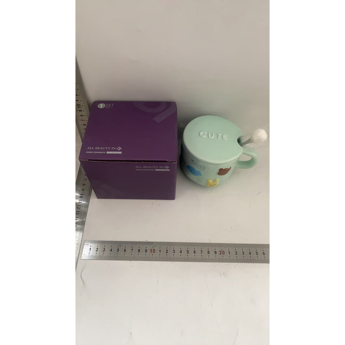Cana Ceramica pentru Copii cu Model Animalute, Ceasca Portelan pentru Ceai si Cafea, Set cu Capac si Lingurita, 400 ml, Albastru