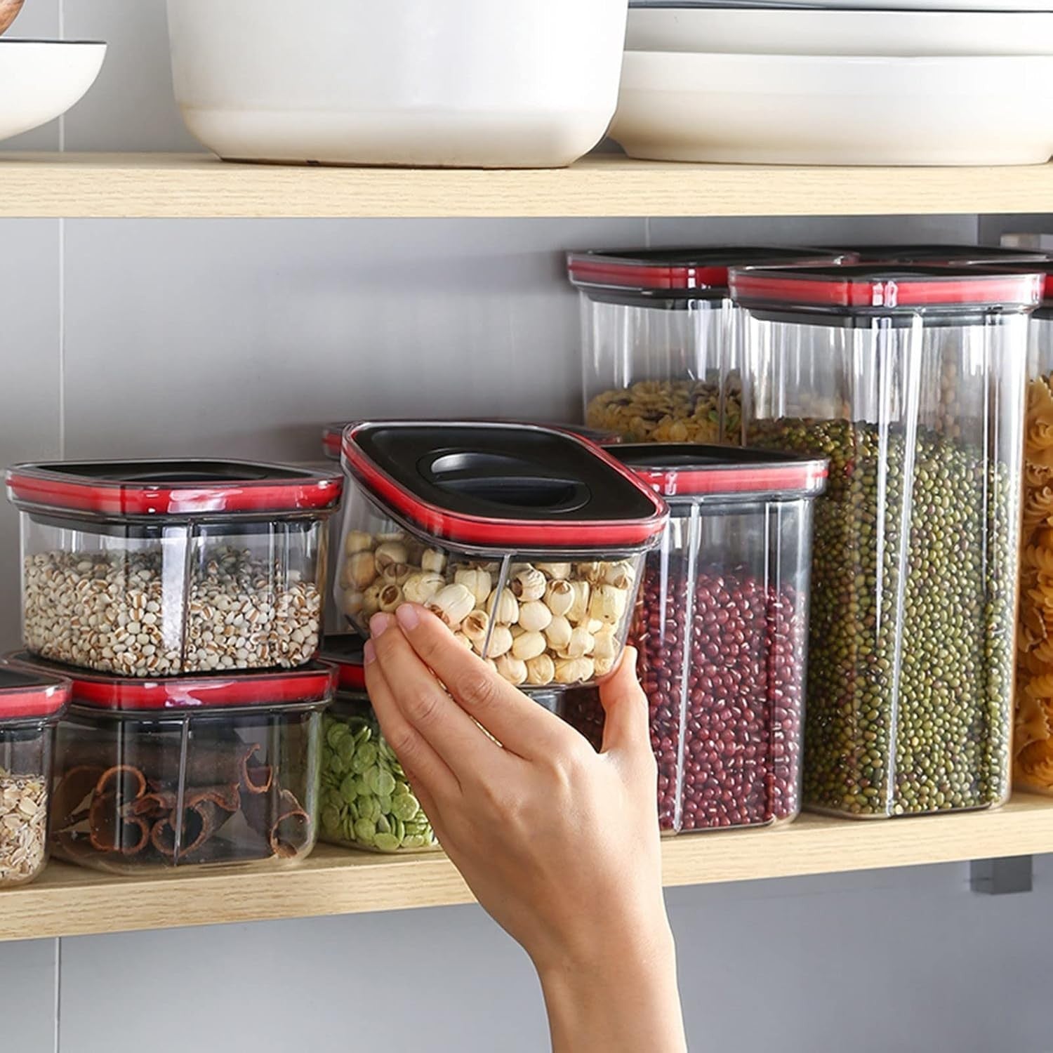 Set 5 Recipiente Depozitare Alimente si Cereale, Containere Etanse cu Capac Flip, Plastic Transparent cu Garnitura Silicon, Stivuibile pentru Camara, Negru, 5 Piese