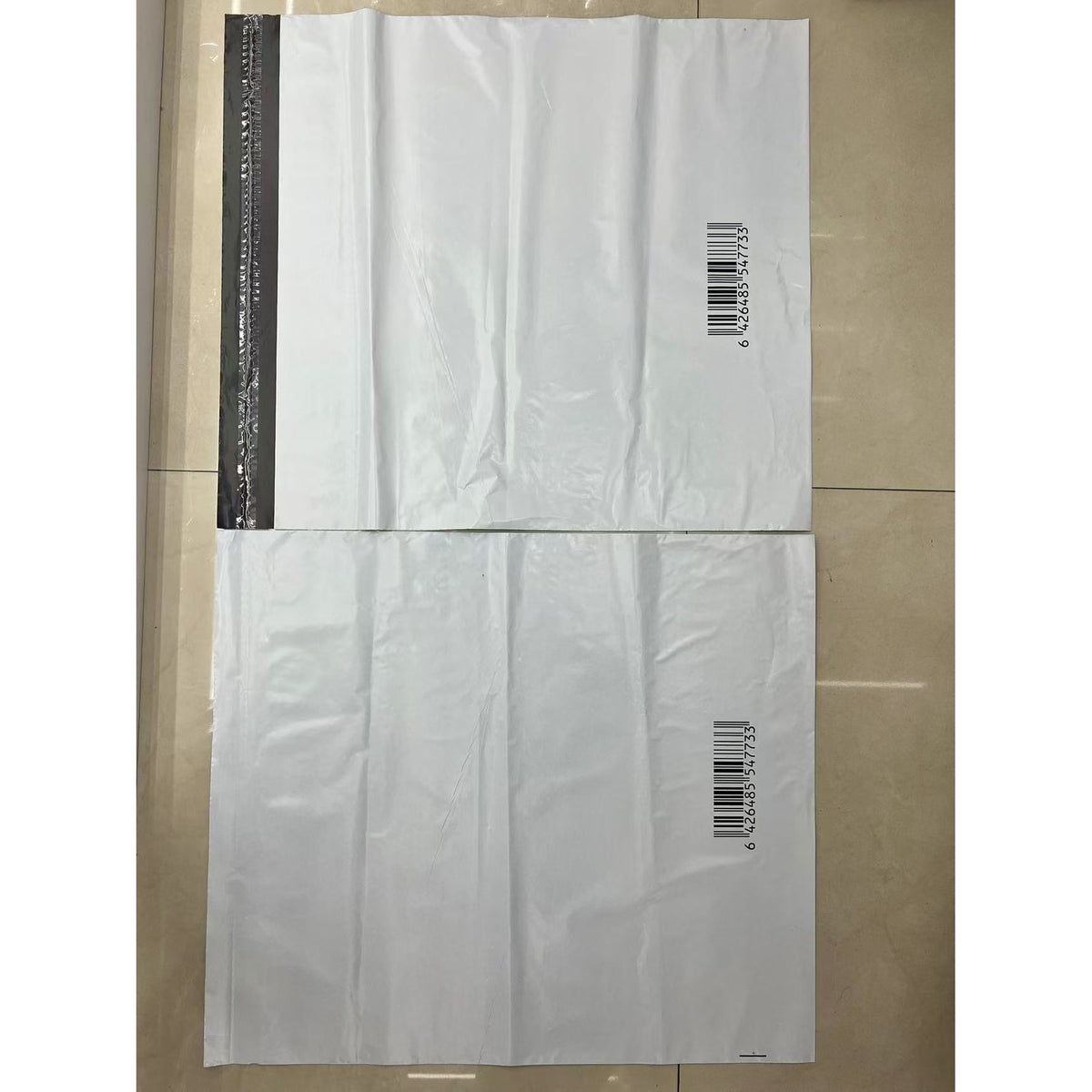 Plicuri Curierat din Polietilena, Corespondenta si Expediere Colete, Folie Rezistenta 60 Microni, Inchidere Autoadeziva Permanenta, 490 x 510 + 50 mm, Gri/Negru